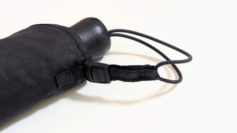 ユニクロのウルトラライトUVカットコンパクトアンブレラ